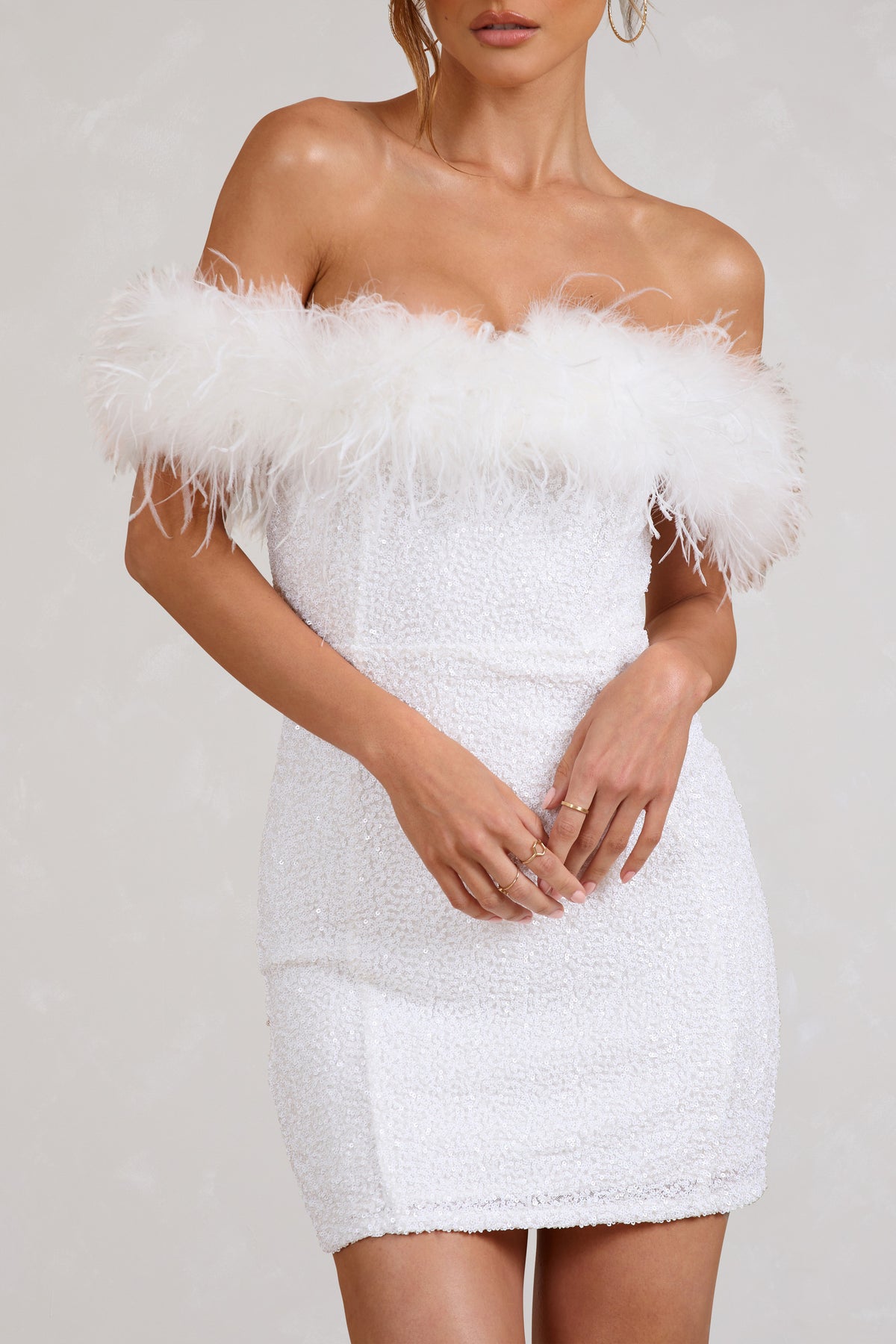 Pascale™ | Robe à pailettes avec plumes